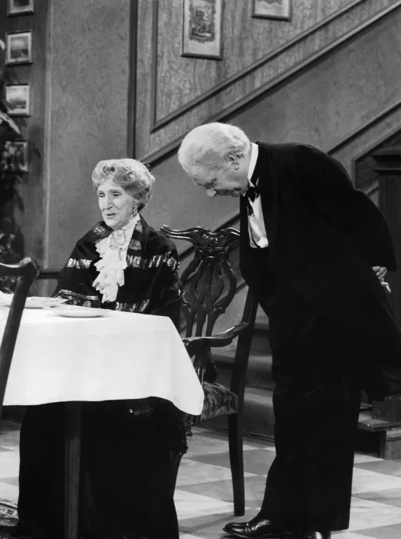 dinner for one may warden schauspielerin miss sophie