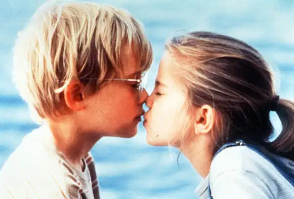 Anna Chlumsky und Macaulay Culkin in "My Girl" 1991
