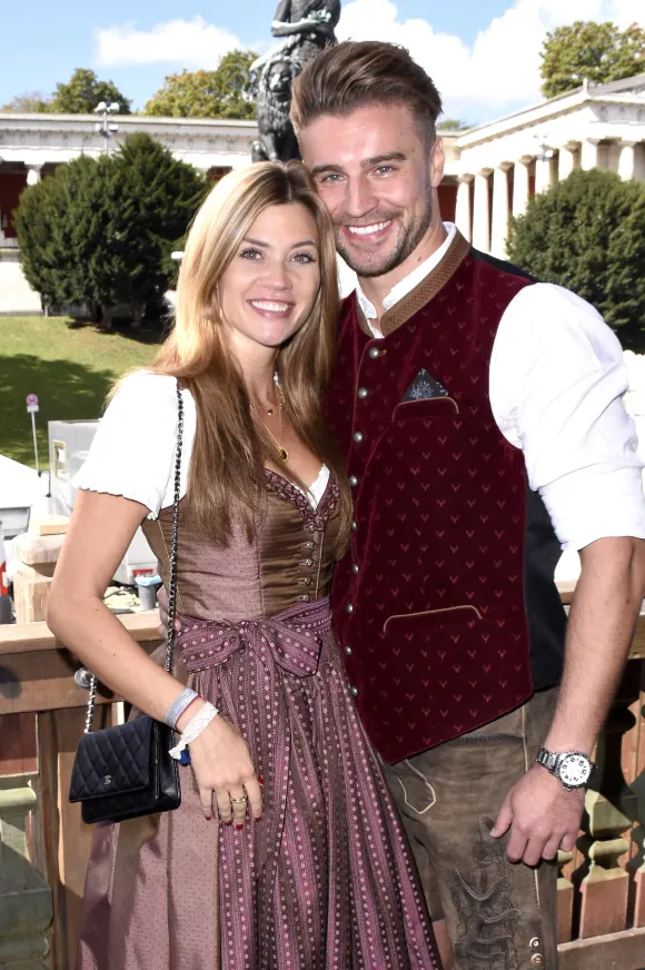 nadine klein oktoberfest alex hindersmann