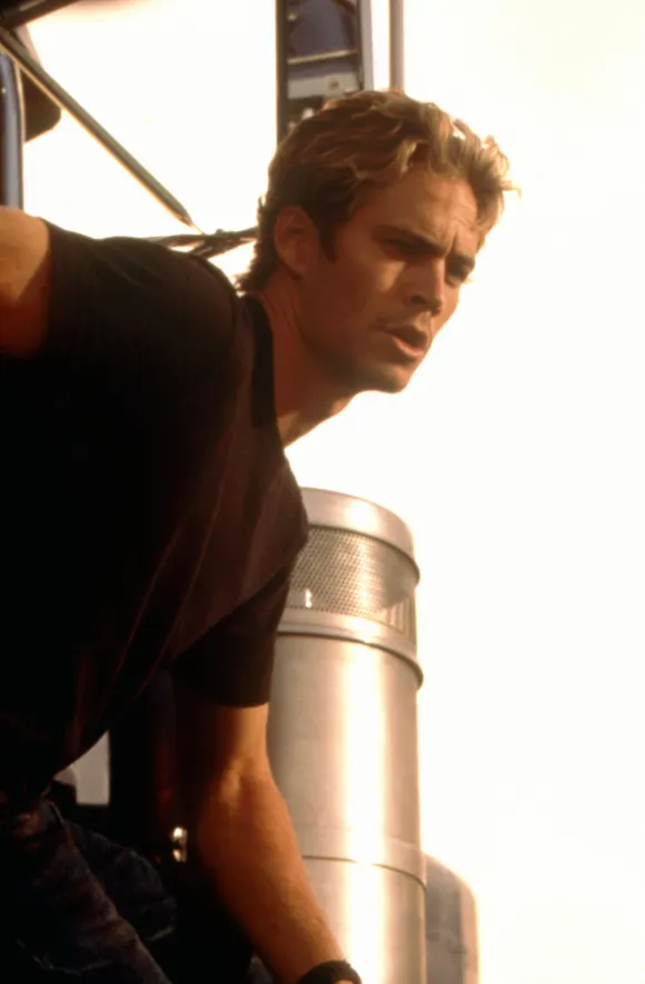 Paul Walker in einer Szene aus „Fast and Furious“