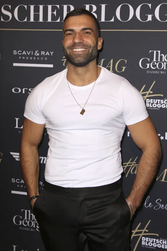 rafi rachek nationalität