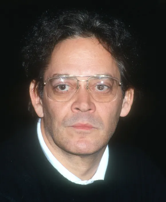 Raul Julia hat unter anderem bei "Die Addams Family" mitgespielt