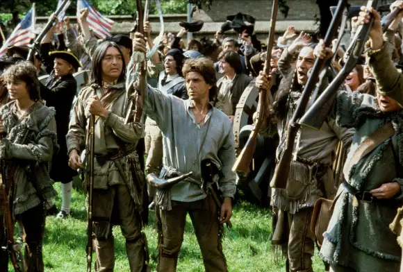 Graham Greene und Al Pacino in 'Revolution'