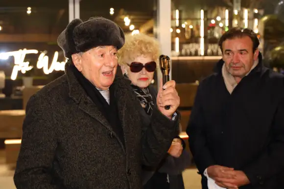 Richard Lugner und eine erste Frau Christine Lugner und ihr gemeinsamer Sohn Alexander Lugner