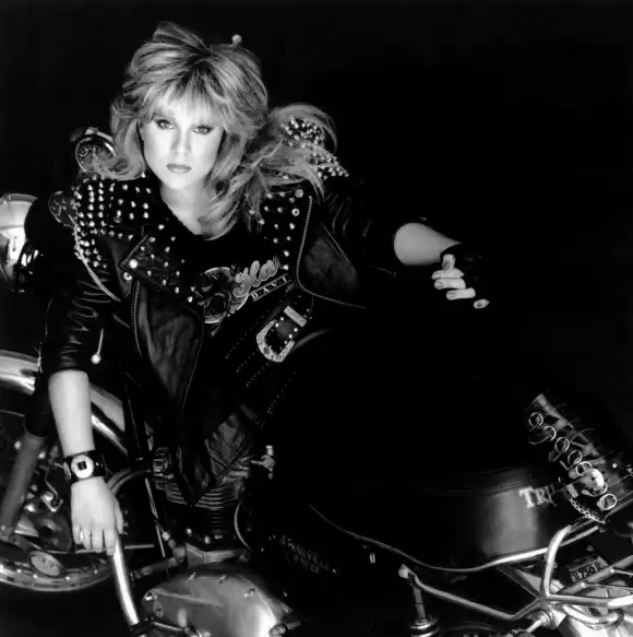 samantha fox