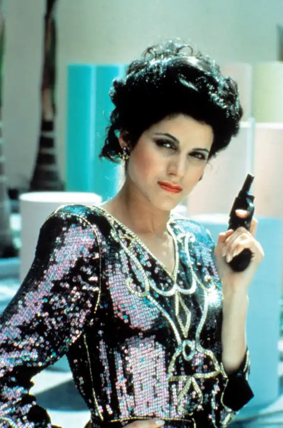 saundra santiago