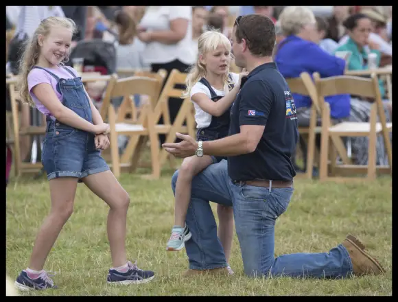 Savannah, Isla und Peter Phillipps