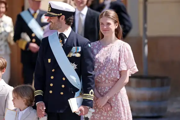 schwedische royals taufe prinzessin ines prinzessin estelle