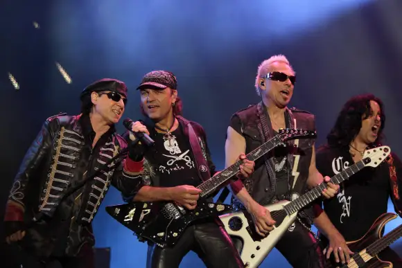 Poland communism collapse, Scorpions, Poland Twenty Years After the End of Communism, concert in doc