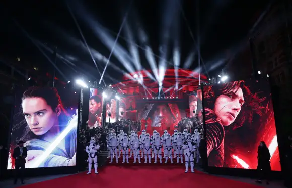 „Star Wars: Die letzten Jedi“ spielte innerhalb einer Woche über 500 Millionen Dollar ein