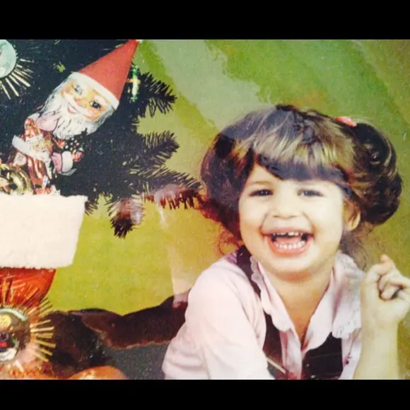 Susan Sideropoulos als King