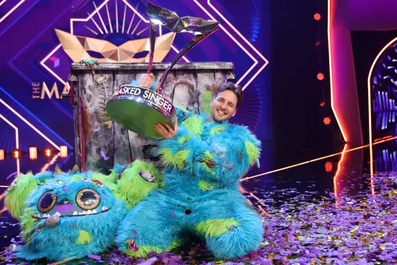 Alexander Klaws im Finale der fünften Staffel von „The Masked Singer“ als Mülli Müller