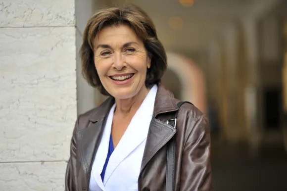 thekla carola wied früher verwandlung