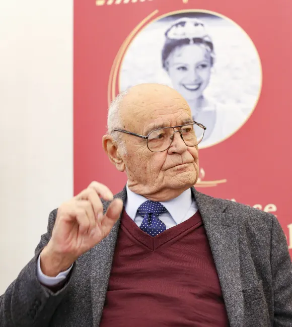 Václav Vorlíček führte bei „Drei Haselnüsse für Aschenbrödel“ Regie