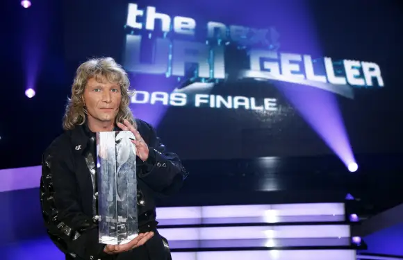 Vincent Raven als Sieger der Castingshow „The Next Uri Geller“ am 26. Februar 2008