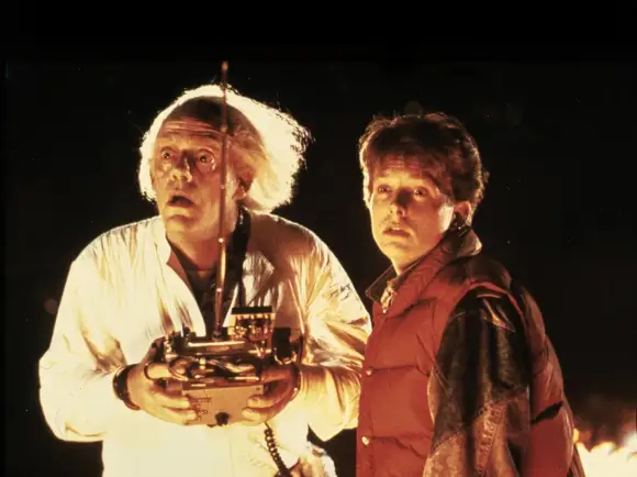 "Marty McFly" (Michael J. Fox) und "Doc Brown" (Christopher Lloyd) im Film "Zurück ind die Zukunft"